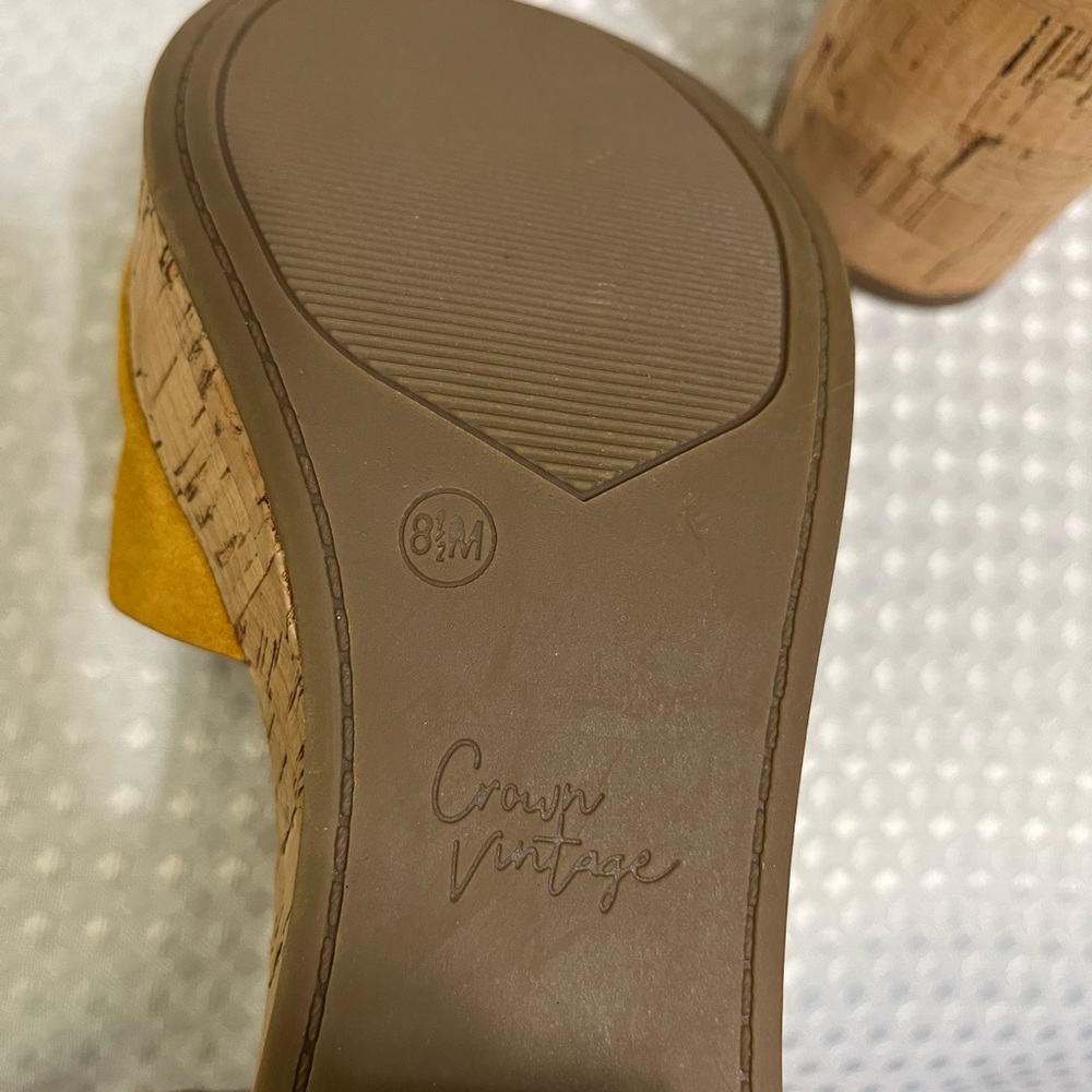 Platform sandals - Picture 4 of 5
